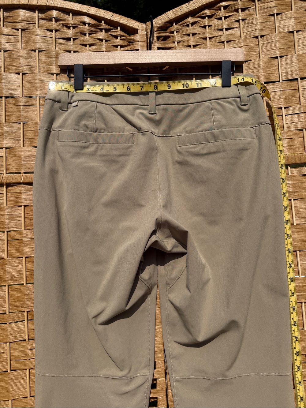 Lululemon Men’s Pants Olive / Khaki Color - Picture 7 of 8
